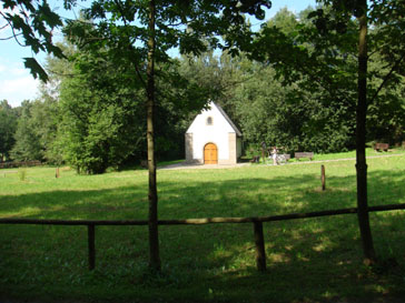 Kirchlein Zönitz Guter Brunnen